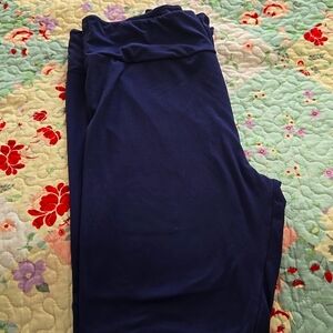 Tc navy lularoe leggings